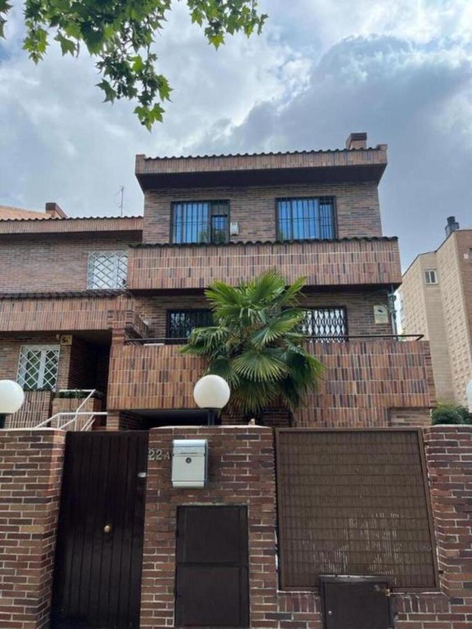 Appartamento C7 Exclusiva Zona Madrid Esterno foto